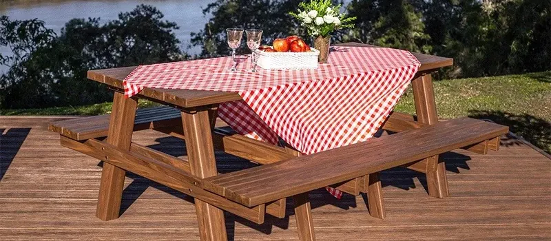 Mesa churrasqueira em madeira plástica